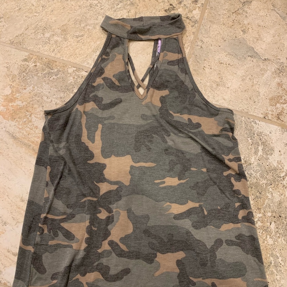 Camo tank top